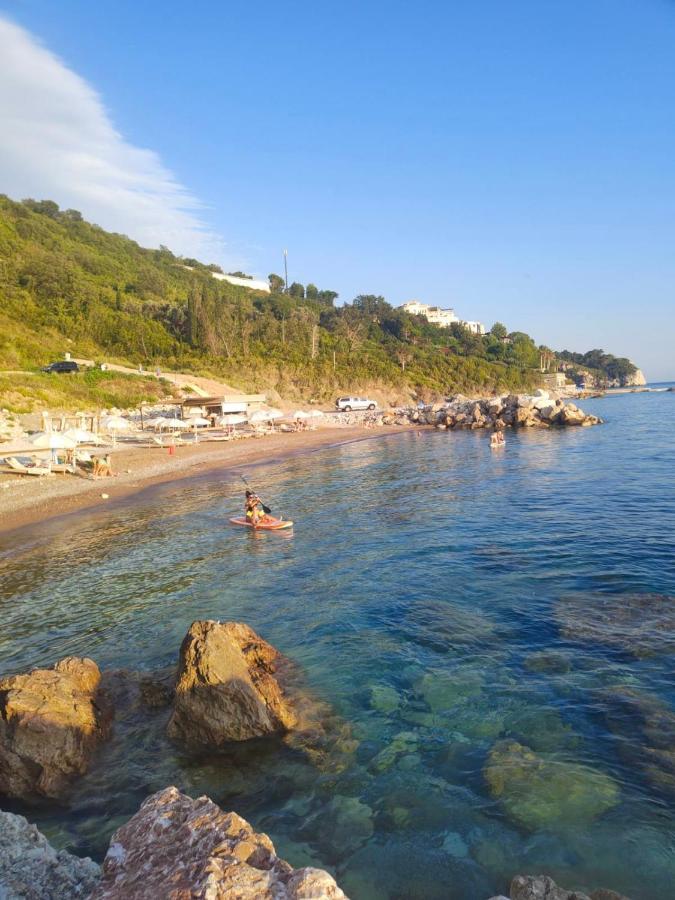 Apartments Drobni Pijesak Petrovac المظهر الخارجي الصورة