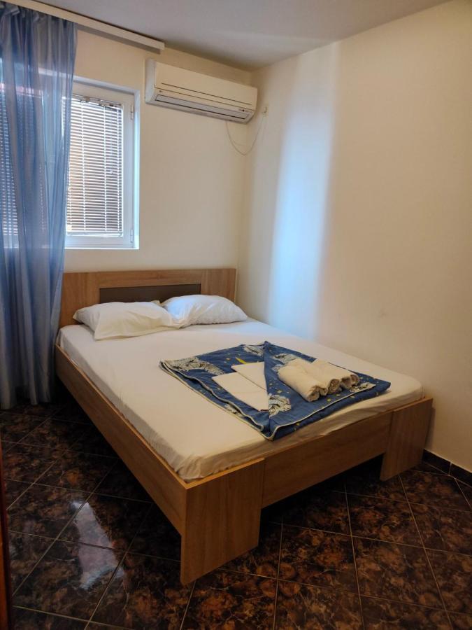 Apartments Drobni Pijesak Petrovac المظهر الخارجي الصورة