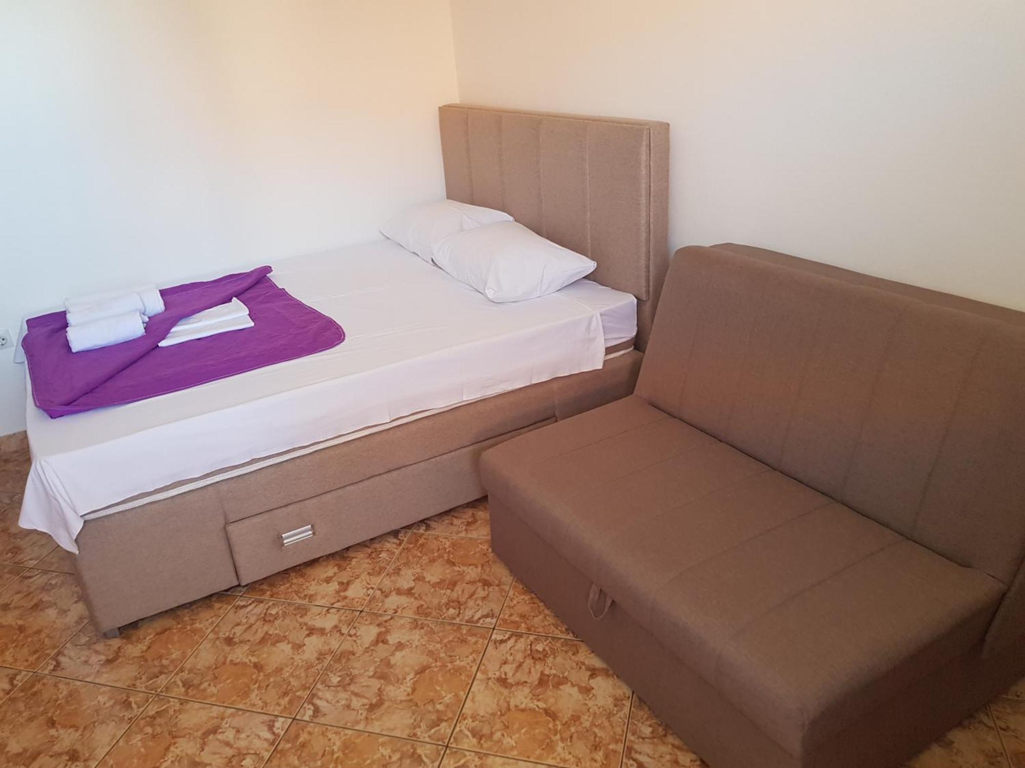 Apartments Drobni Pijesak Petrovac الغرفة الصورة