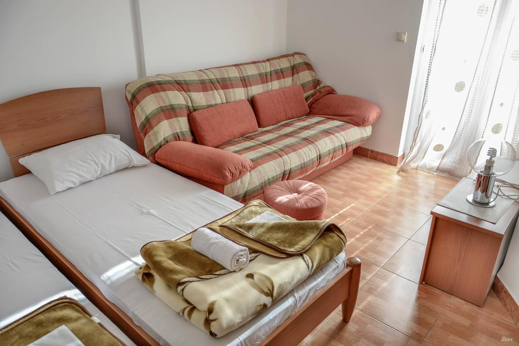 Apartments Drobni Pijesak Petrovac المظهر الخارجي الصورة