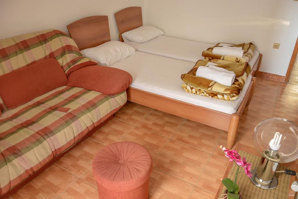 Apartments Drobni Pijesak Petrovac المظهر الخارجي الصورة