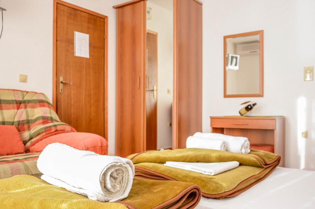 Apartments Drobni Pijesak Petrovac المظهر الخارجي الصورة